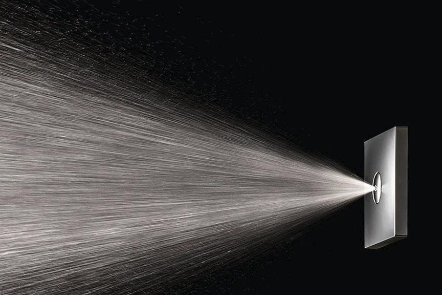 Atmospheric mist spray pattern from the Mist Body Jet